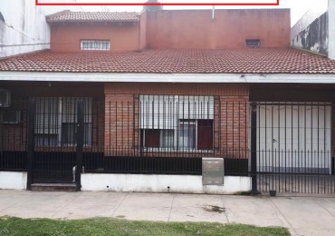 Casa Multifamiliar 4 Ambientes Gonzalez Catan Oportunidad