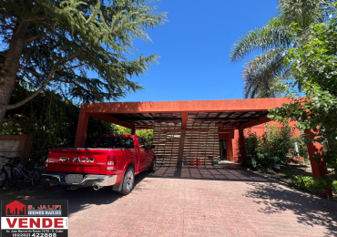 IMPORTANTE CASA EN CLUB DE CAMPO LAS PERDICES